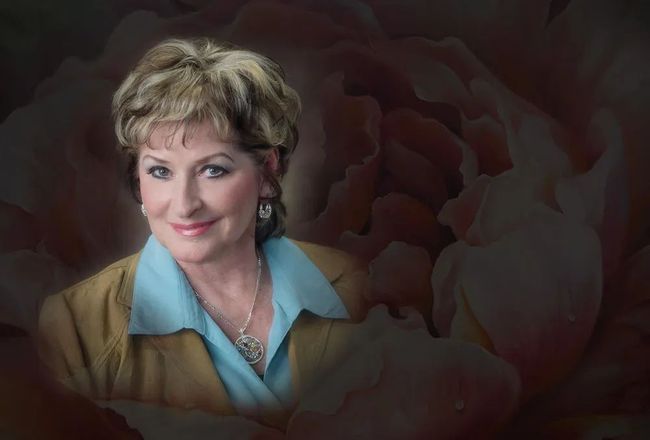 加里$这对老夫妇教授绘画40多年,画的花也太漂亮了!