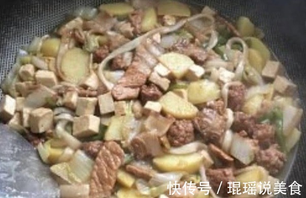 3个厨娘去工地面试,各做一道烩菜,工头毫不犹豫就选择了第3个