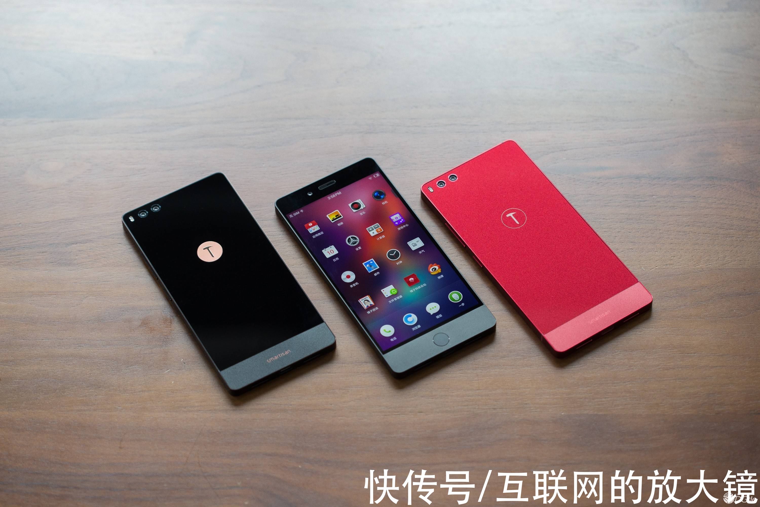 摄像头|比一加10Pro还丑，OPPO Find系的设计团队该全炒了吗？