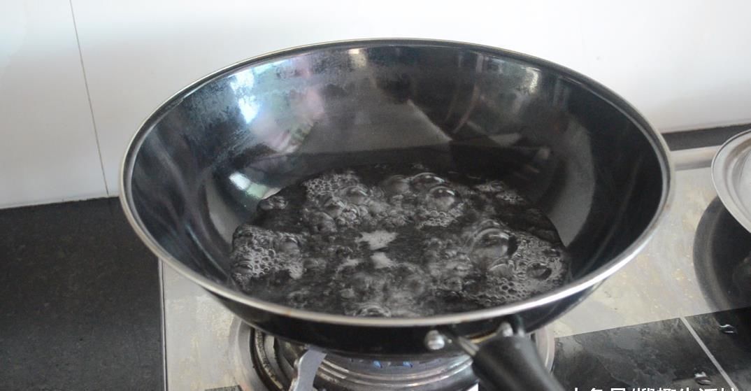 橘子皮加白醋太厉害了, 很多人都不知道有啥用, 看完你会感谢我的