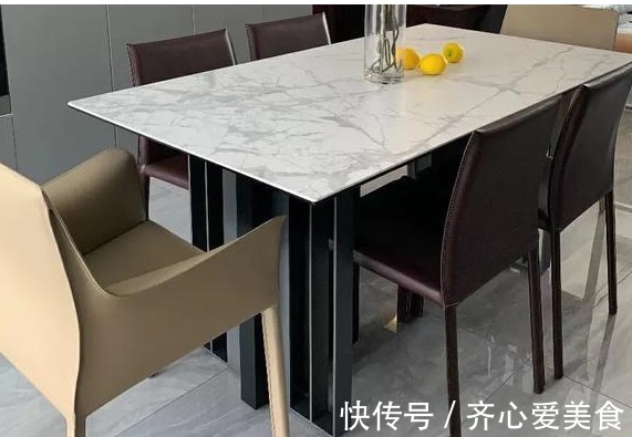 杂坛|为何灰色瓷砖很流行?有什么优点和缺点?选择时要注意什么?