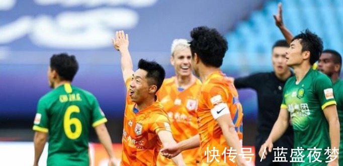 国足|国足世预赛首发猜想!门将王大雷霸气外露,郑铮越老越妖!