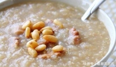 黑发|每天坚持吃一碗此粥,腰不痛了,睡眠也好了,白发悄悄变黑发