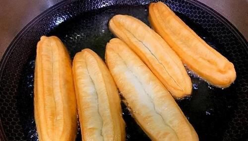 做面食时，酵母、小苏打、泡打粉应该怎么用它们到底有什么区别