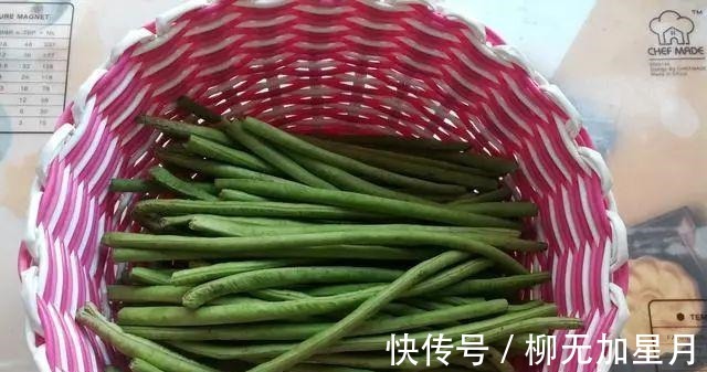 健康|教你一招自制健康酸豆角,简单方便,一学就会,2天就能吃!