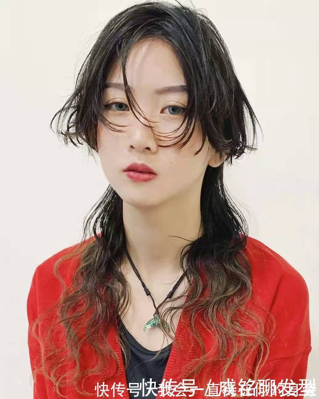 发型 被潮人玩坏的“公主切”,这些发型雷人又辣眼睛,一般人真玩不起