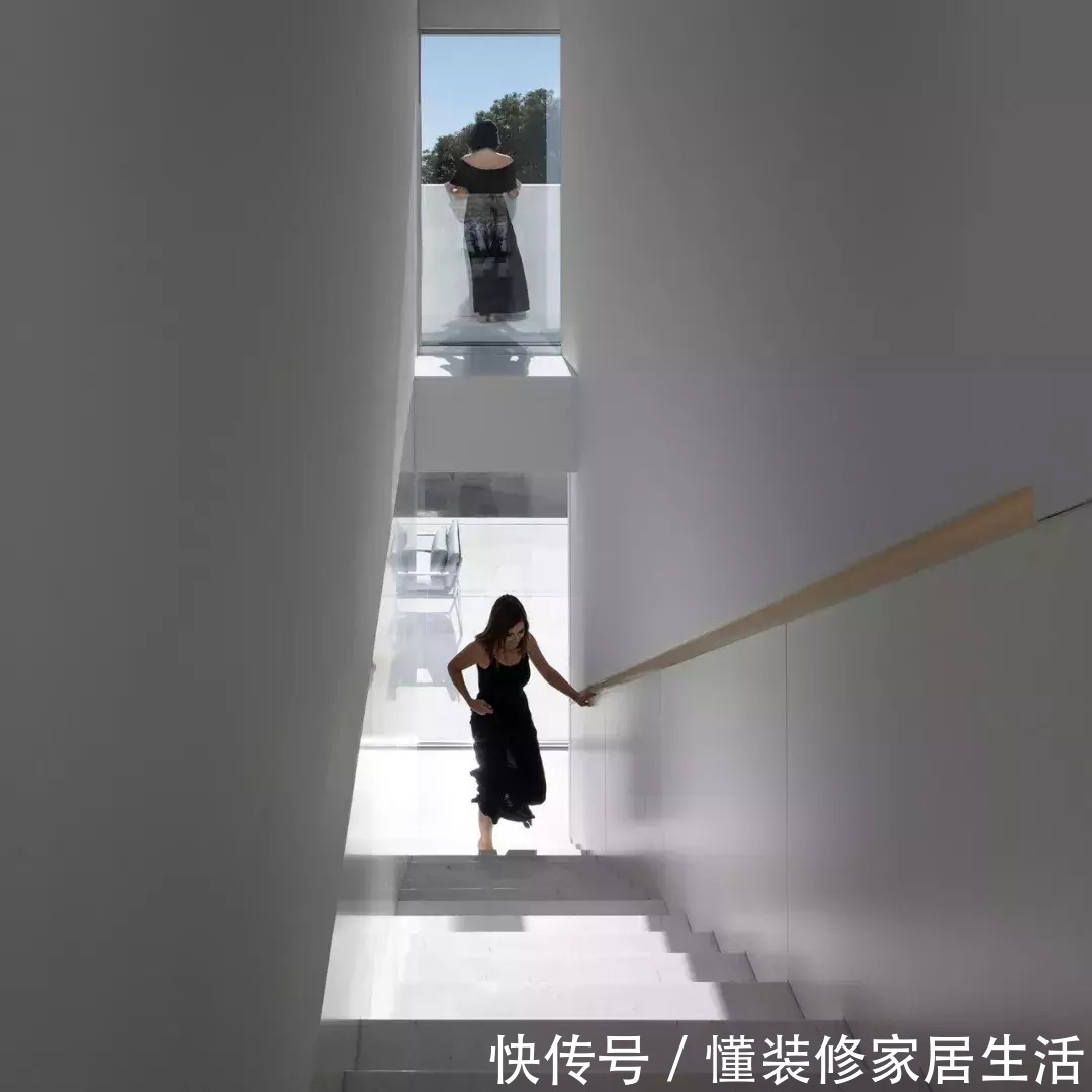 私密性|美爆了,极简主义别墅,真走心