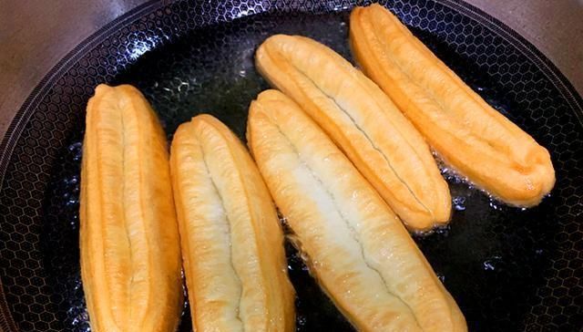 做面食时,酵母、小苏打、泡打粉应该怎么用它们到底有什么区别