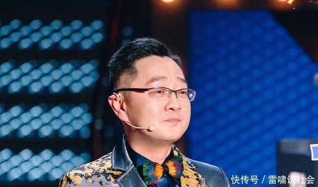 李若彤回应吐槽大会提词器争议,强调为保录制顺利,嘉宾反应真实