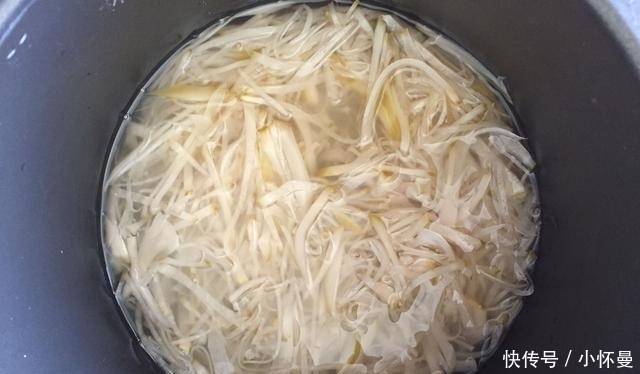 芥菜疙瘩|妈妈的拿手咸菜,让我用这个咸菜征服了办公室里所有的人