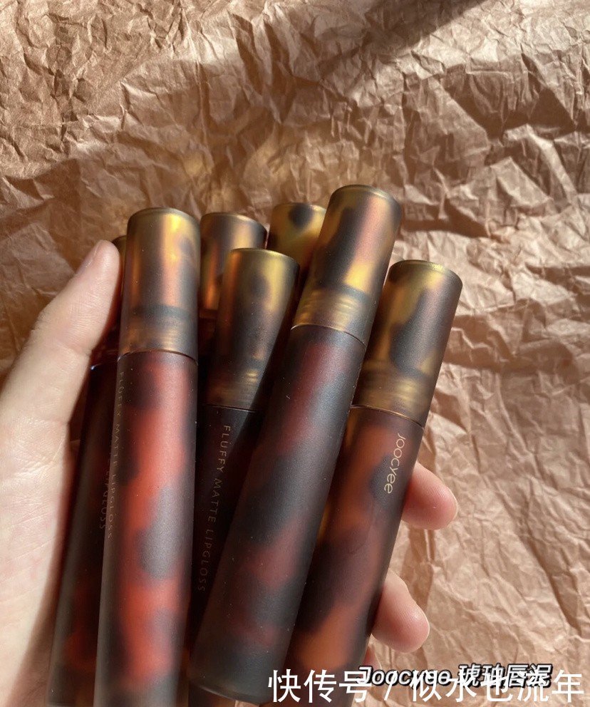 鸭鸭|选对了口红，你才能成为“焦点”这些口红让你秒变猫系女孩！