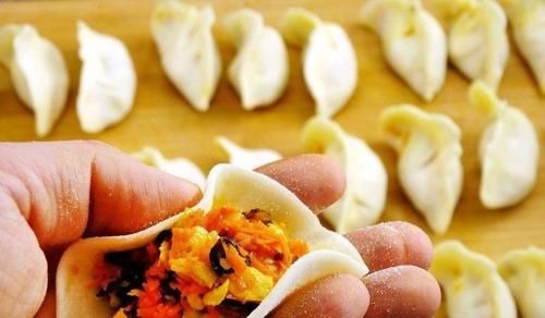 包“荤馅”和“素馅”饺子有什么区别？差别很大，做错饺子不好吃