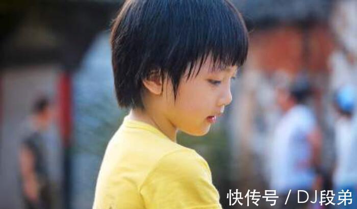 店大欺人|硬汉吴镇宇遭受不公待遇，店大欺人的芒果台是否应该出面致歉