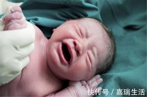 宝宝|为什么婴儿出生时是“哭”不是“笑”?哭声的正确解读,你了解吗