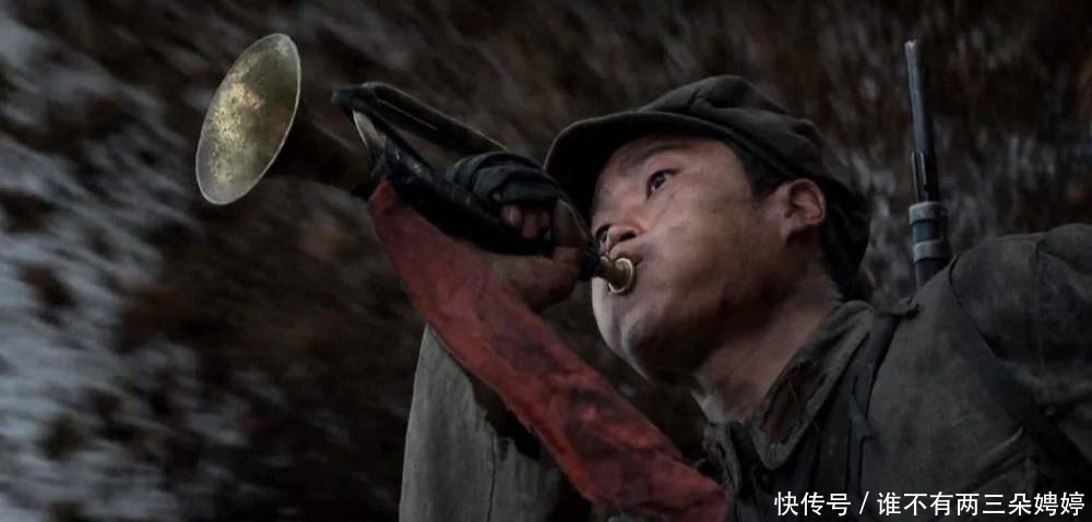 抱头痛哭|两兄弟因战乱失散,13年后在朝鲜相遇,认出时抱头痛哭