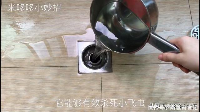 搅拌均匀|厕所里一定要放一把食盐,一年省下好几百,快提醒家人还不迟