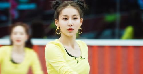 浪姐高开低走？业务能力成硬伤，找借口的能力倒是见长