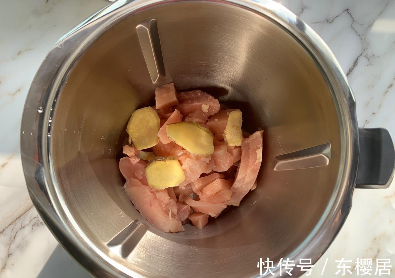 肉馅|自制鸡肉生煎锅贴,煎一煎就上桌,味道鲜美,做早餐正好