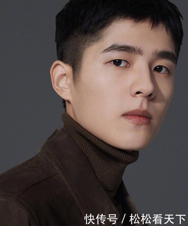 单眼皮成收割男神的利器,骨子里迸发出高级感,金高银刘雯成代表