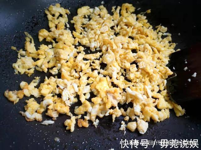 小面姨|天凉了，我常给家人吃这早餐，既简单又营养，早上能多睡20分钟