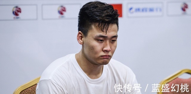杜锋|赵睿正面回应伤病!效仿周琦怒怼CBA名记,杜锋指导有苦难言!