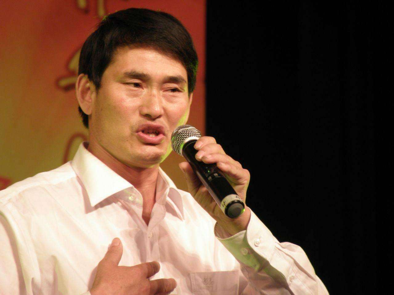 大衣哥搬到城里，少了這個“搖錢樹”，村里的人不淡定了