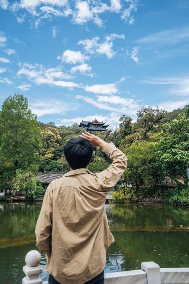 玉龙十三峰|丽江这个景区人少景色美，不收门票成为了丽江绝景