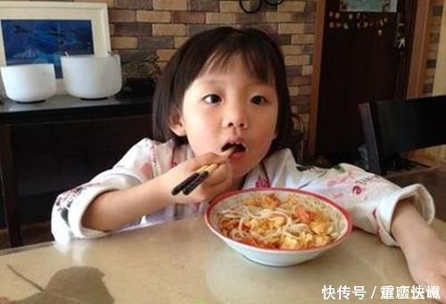 豆浆|吃了一口,男童住进ICU,2小时抢救无效,家家都有,家长要注意