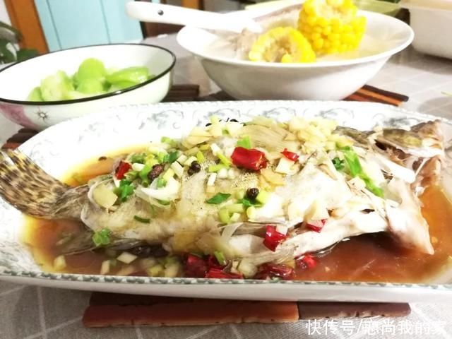 小龙虾|这16个有荤有素的家常菜，端午节家里聚餐可以有，看你喜不喜欢!