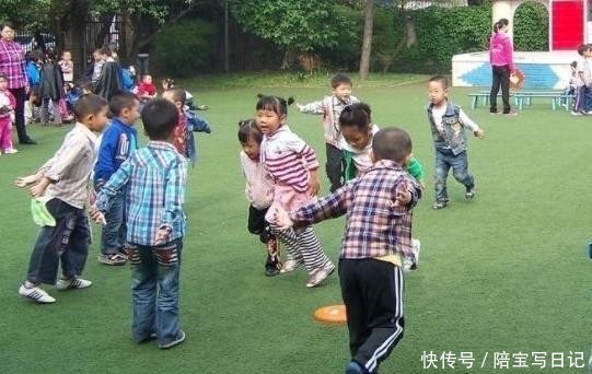 小学生|小学生请假理由太奇葩，老师：你这名字就不适合请假，网友笑翻