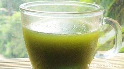 导致高血脂|血脂越来越浓稠?请谨记:多喝3种水,少做2件事,血脂慢慢消