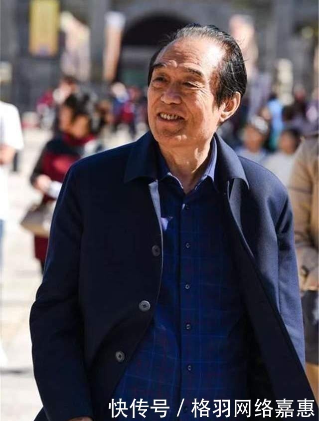 掌掴&阎崇年从百家讲坛人尽皆知,却曾遭一年轻人掌掴,众人还说打得好