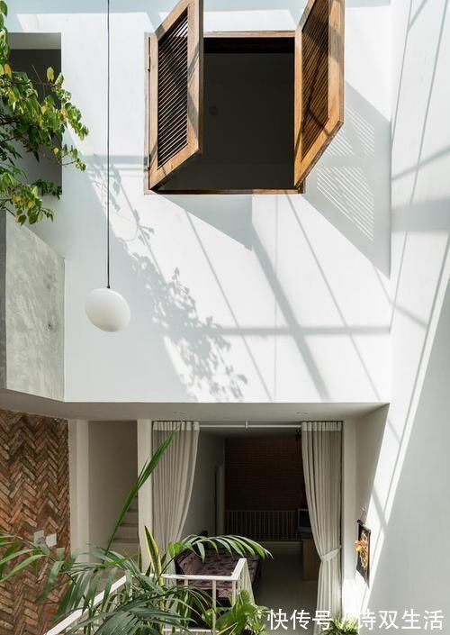 农村|一家3口卖掉城里房子,回农村花2年建栋复式,现在的家又大又舒服