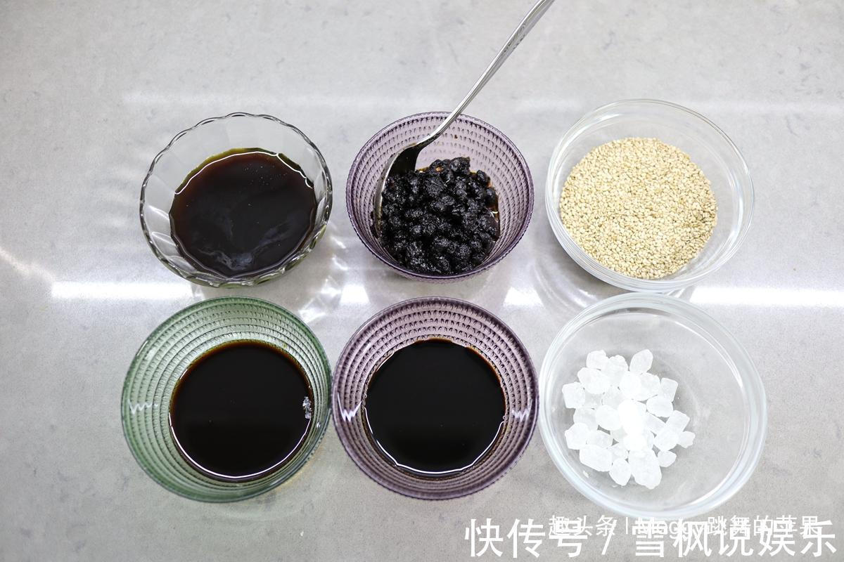 万能香辣酱巨好吃，面条米饭能多吃半碗，连老干妈都靠边站