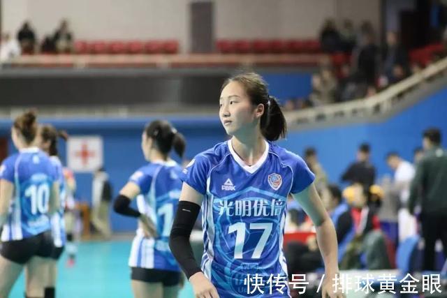 云南女排|上海女排人傻钱多，2外援撞型让强攻实力受损，仲慧恐无球可打