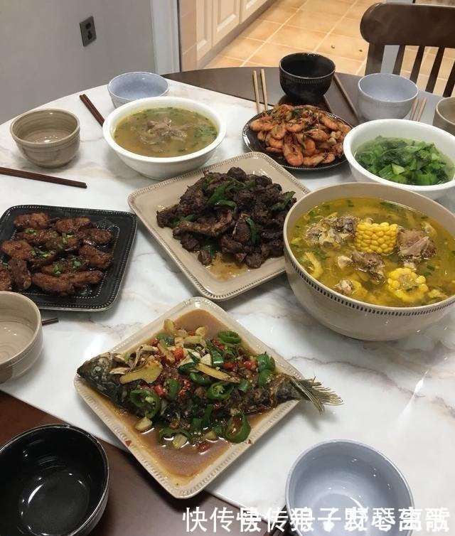 打扫|晒晒刚入住的新房,打扫干净太漂亮了,朋友看到露台都眼红了!