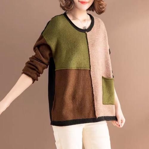 内搭别乱穿，这“文艺风毛衣”就很不错，配马甲外套贼慵懒