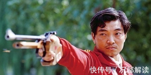 许海峰|中国的第一位奥运冠军,一纸调令被迫离开,如今他过得怎么样呢