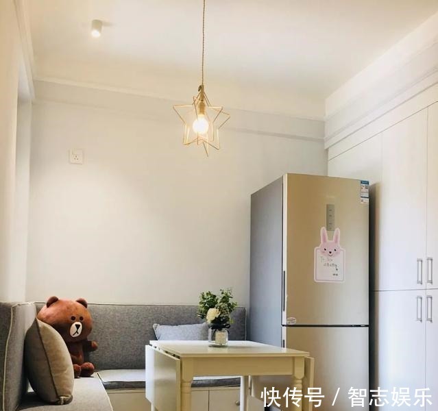 实用|等以后买了房,就装这样的卡座餐厅,漂亮又实用,多久都不过时