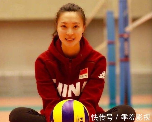 杨臻博|她被称为“惠美人”,曾是女排主力队员,结婚生子后依然保持超高颜值