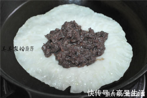 糯米|糯米粉最省事的做法，不用揉，不用擀，个个皮薄馅大，柔软拉丝！