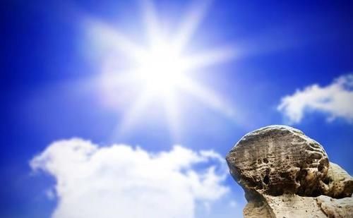 房子现浇屋顶怎样防止开裂？