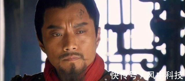 宋江&水浒传中,此人手持丈八蛇矛,他能跟卢俊义鏖战50回合还略占上风