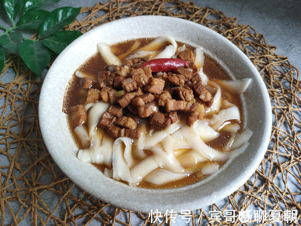 刀削面|一周的晚餐就这样火了，7天面食不重样，谁看谁觉得馋人
