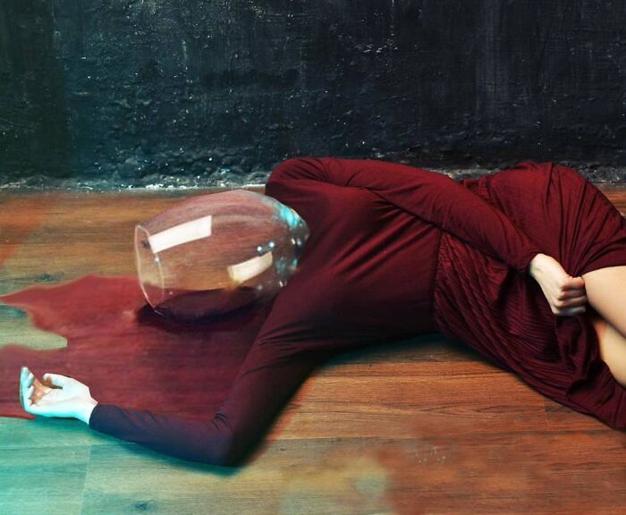 白雪公主!一组艺术家的疯狂照片拼贴画,白雪公主喝多也吐,建国的发现