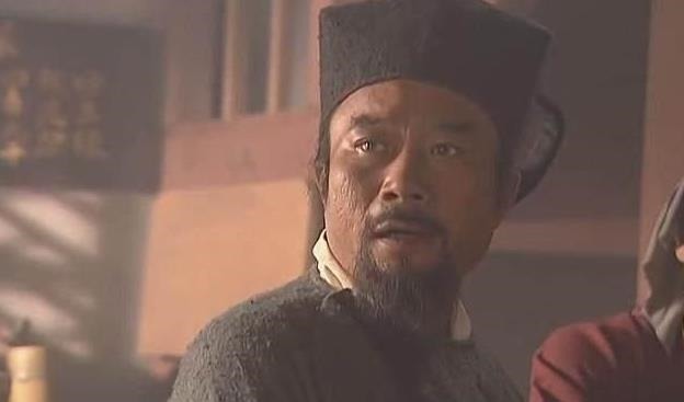 花荣!水浒中,宋江上山后为何立刻就开始谋害晁盖吴用早就布好了局