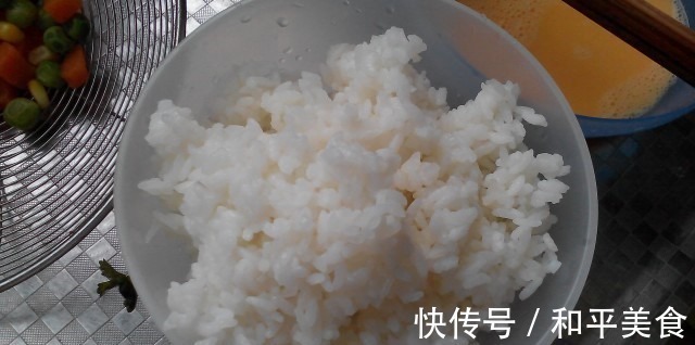 米饭吃不完别直接冷藏!十人有9人都不懂,早知道早受益!