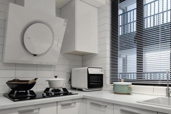 展示台|84㎡日式温馨时尚空间L型书架式电视墙,颜值高又可当收纳