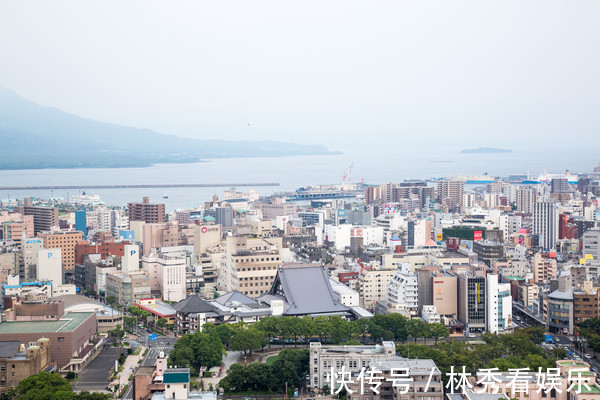 日本|实拍日本县城，城市干净、道路狭窄，几乎没有高楼