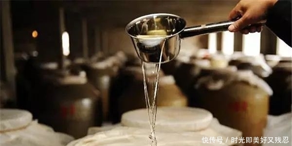 酱香白酒|新酒厂哪来的30年原浆、30年陈酿？